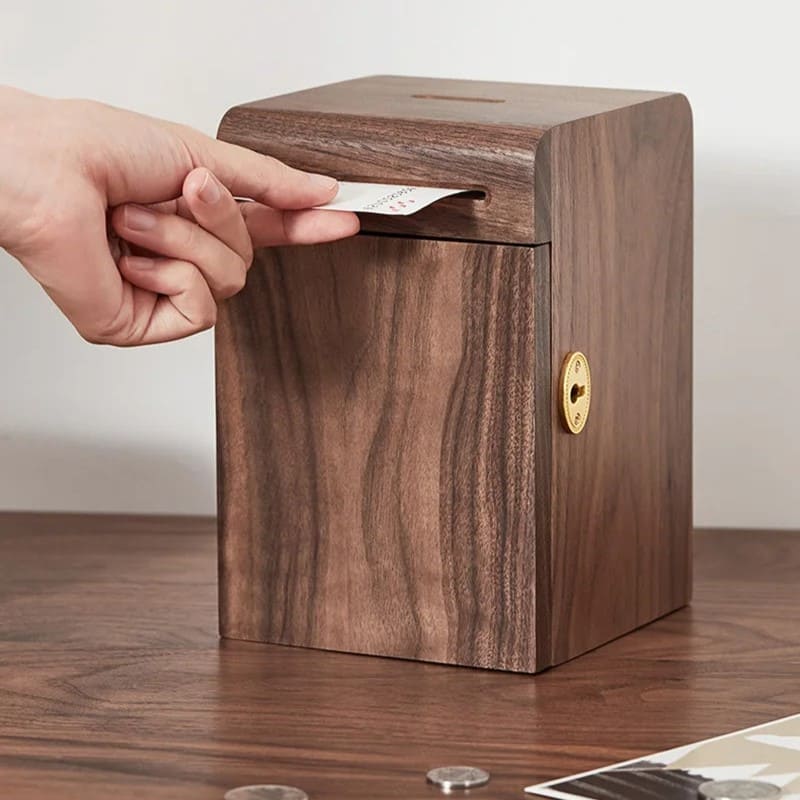 Boîte Tirelire en Bois
